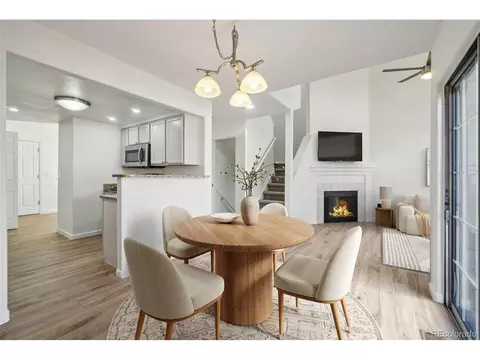 5960 S Jellison St #B, Littleton, CO 80123