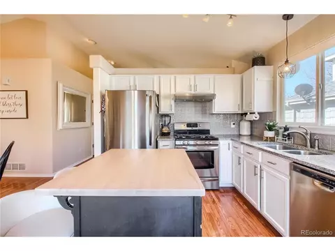 21293 E Belleview Pl, Centennial, CO 80015 photo 4