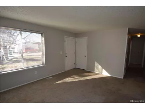 15669 E Hamilton Pl, Aurora, CO 80013 photo 5