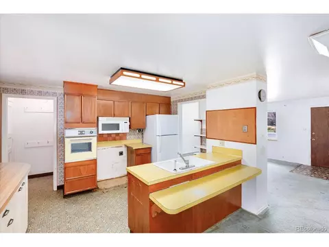 641 E Geddes Ave, Centennial, CO 80122 photo 9