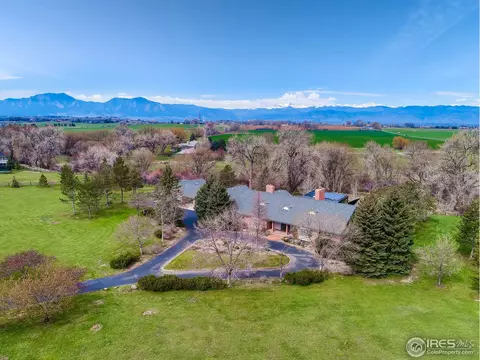 2707 Willow Creek Dr, Boulder, CO 80301 photo 2