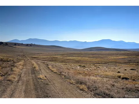 9128 Elkhorn Rd, Hartsel, CO 80449