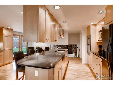 4557 Tanglewood Trl, Boulder, CO 80301 photo 8