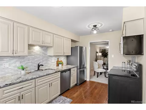 5835 E Ithaca Pl, Denver, CO 80237 photo 2