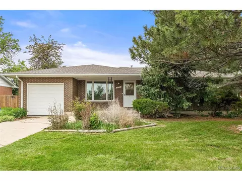577 Tucson St, Aurora, CO 80011