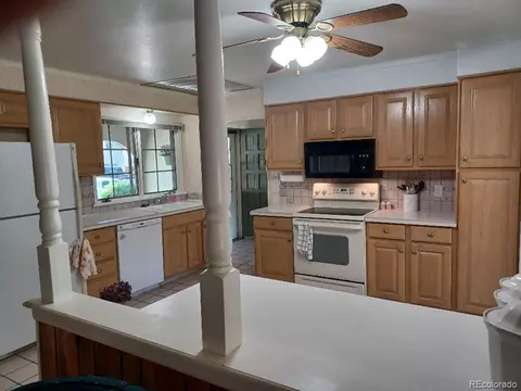 8437 Chase Dr, Arvada, CO 80003 photo 11