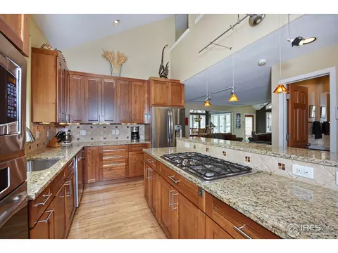 1081 8th St, Boulder, CO 80302 photo 3