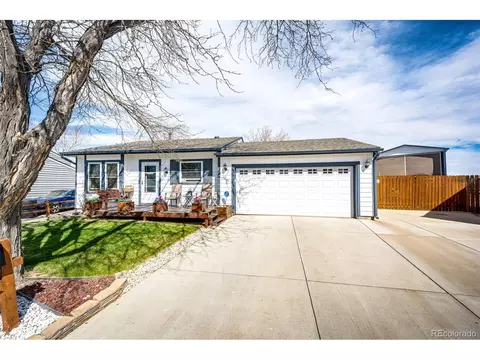 20571 E Coolidge Pl, Aurora, CO 80011