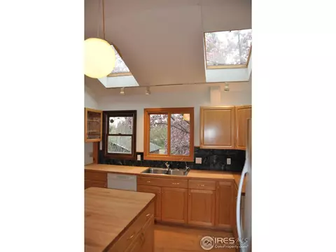 2440 Juniper Ave, Boulder, CO 80304 photo 12