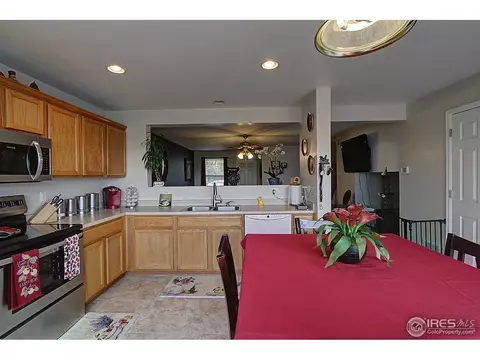 2230 E 109th Dr, Northglenn, CO 80233 photo 13