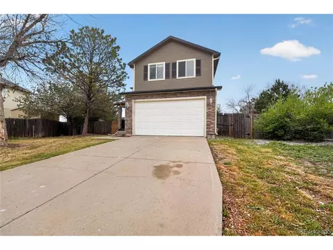 Exterior - 22471 E Princeton Dr, Aurora, CO 80018 photo 3 of 4