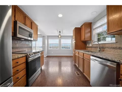 Kitchen - 22471 E Princeton Dr, Aurora, CO 80018 photo 1 of 4