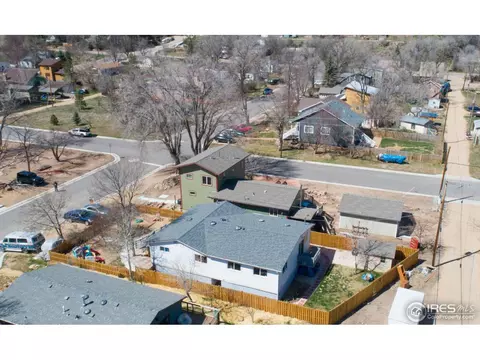 346 Park St, Lyons, CO 80540 photo 2