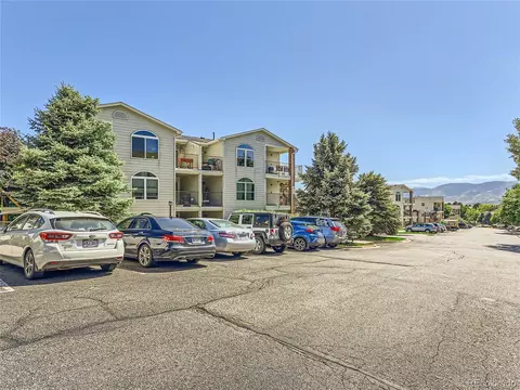 1638 S Deframe St #C2, Lakewood, CO 80228