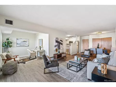 2880 S Locust St #704N, Denver, CO 80222