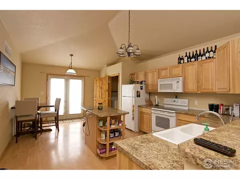 17832 Willow Ct #B, Sterling, CO 80751 photo 4