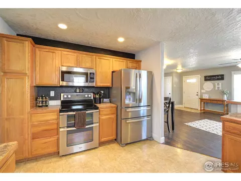 4306 Pennyroyal Ln, Evans, CO 80620 photo 9