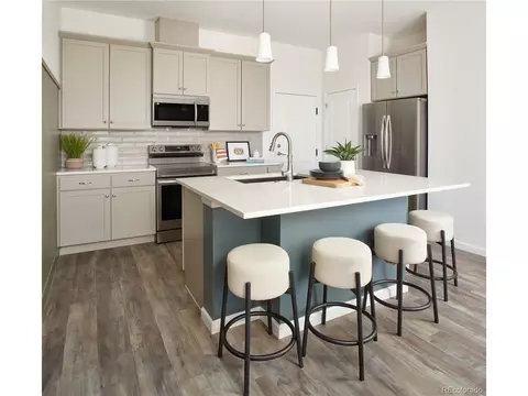 6153 N Ceylon St #7-303, Denver, CO 80249
