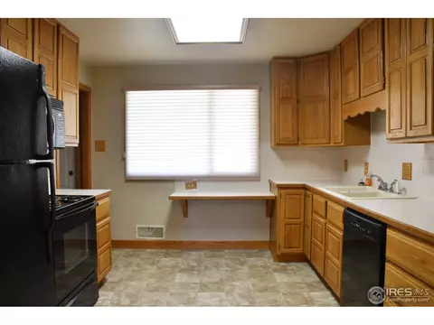 2425 W 6th St, Greeley, CO 80634 photo 5