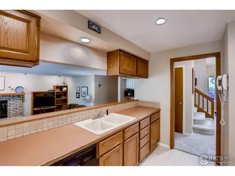 7478 Park Cir, Boulder, CO 80301 photo 16