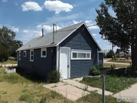 203 Logan St, Otis, CO 80743 photo 2