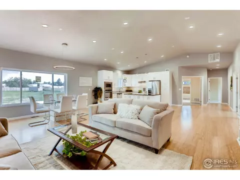 16036 E 10th Pl, Aurora, CO 80011 photo 1