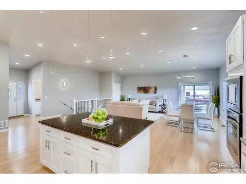 16036 E 10th Pl, Aurora, CO 80011 photo 11