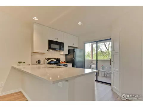 3575 28th St #302, Boulder, CO 80301 photo 2
