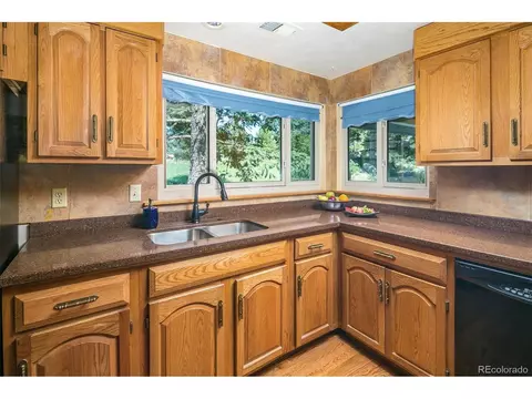 144 Sentinel Rock Ln, Boulder, CO 80302 photo 8