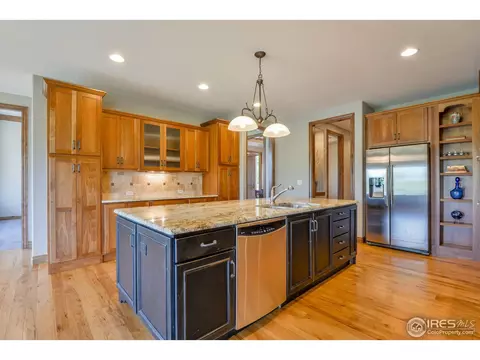 5724 Pineview Ct, Windsor, CO 80550 photo 5