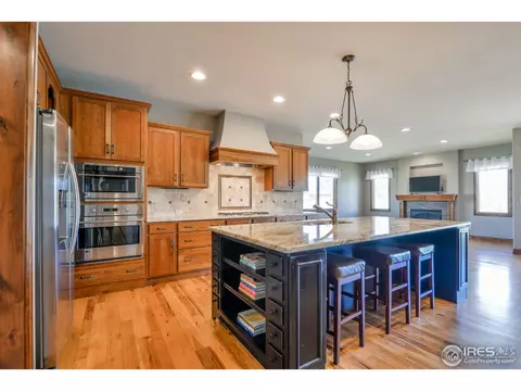 5724 Pineview Ct, Windsor, CO 80550 photo 8