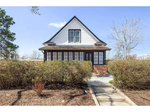 1575 Clinton St, Aurora, CO 80010