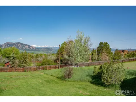 754 Wells Dr, Boulder, CO 80303 photo 6