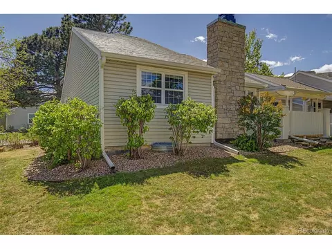Exterior - 14213 E Marina Dr, Aurora, CO 80014 photo 3 of 5