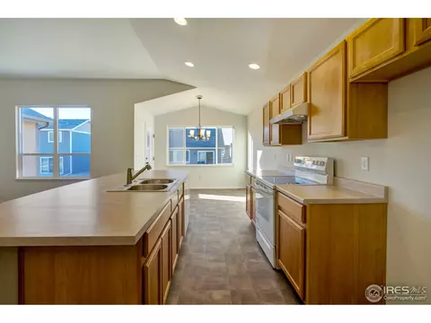 941 Mt Shavano Ave, Severance, CO 80550 photo 4