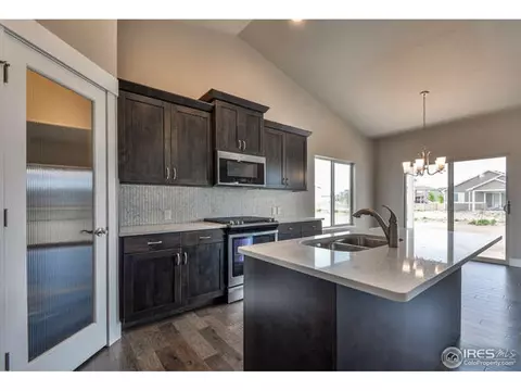 5416 Long Dr, Timnath, CO 80547 photo 2