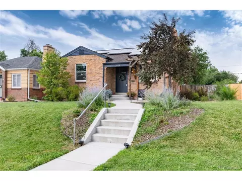 2928 Eudora St, Denver, CO 80207 photo 2