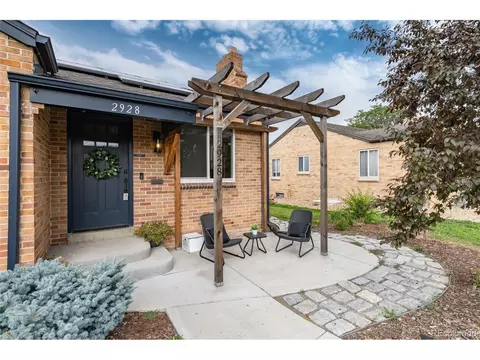 2928 Eudora St, Denver, CO 80207 photo 4