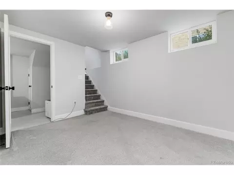 2928 Eudora St, Denver, CO 80207 photo 25