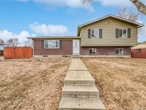 11825 Spring Dr, Northglenn, CO 80233