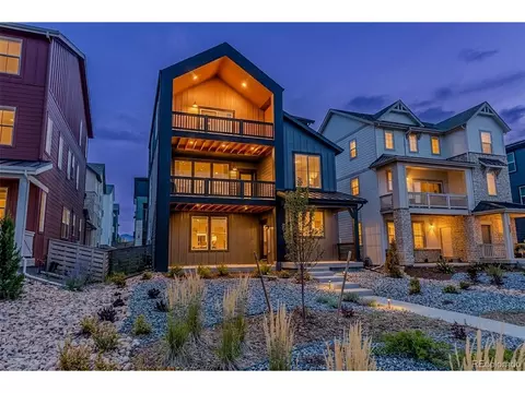 8858 Waterleaf Ln, Littleton, CO 80125