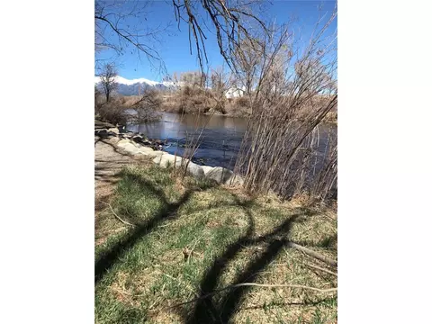 109 River West Dr, Salida, CO 81201