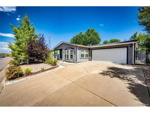 318 Cherokee Pl, Lochbuie, CO 80603
