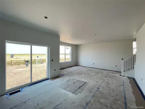 46557 Sunrise Ct, Bennett, CO 80102 photo 6