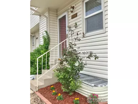 4105 S Mobile Cir #E, Aurora, CO 80013 photo 2
