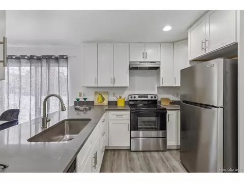 5207 Dudley St, Arvada, CO 80002 photo 10