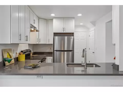 5207 Dudley St, Arvada, CO 80002 photo 9