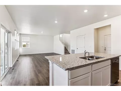 27460 E Cedar Pl, Aurora, CO 80018 photo 11