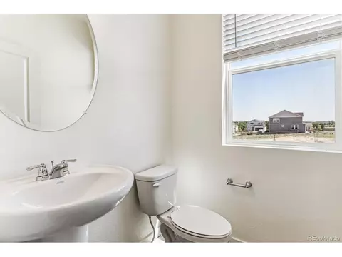 27460 E Cedar Pl, Aurora, CO 80018 photo 5