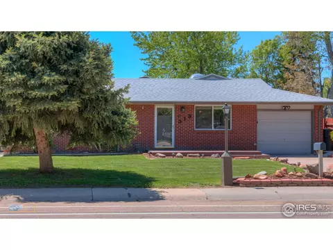 313 E 5th Ave, Longmont, CO 80504 photo 2